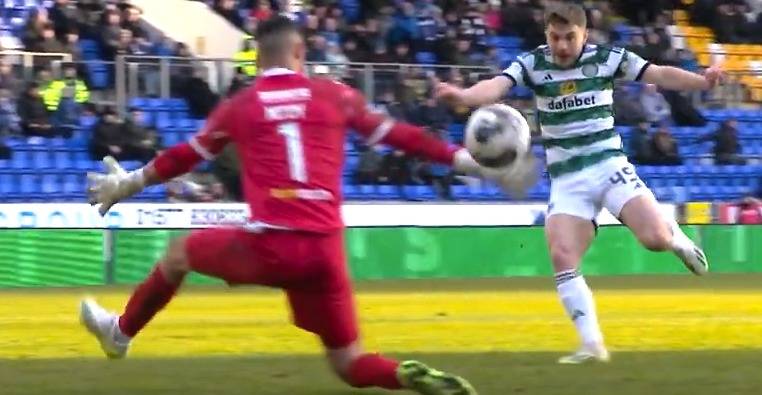 ST JOHNSTONE v CELTIC: 5-MINUTE QUIZ