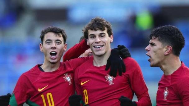 Watch Paulo Bernardo score another absolute belter for Portugal Under-21s