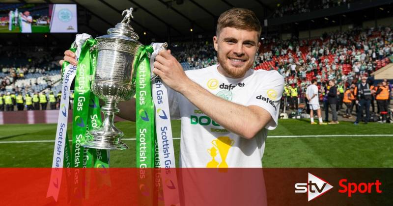 Long-serving Celtic star James Forrest signs new contract extension