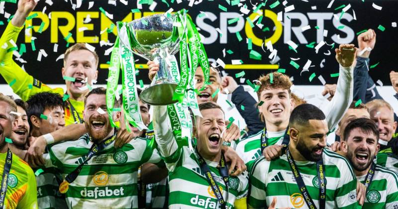 World media reacts as Rangers put at ‘breaking point’ by Celtic dominators while disappearing trophy record goes global