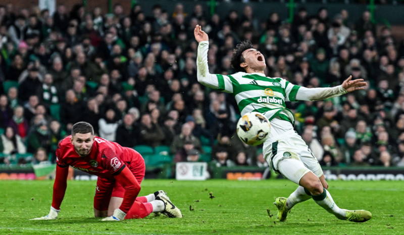 Celtic penalty award under microscope as ‘baffled’ Motherwell boss takes aim at referee decisions and demeanour