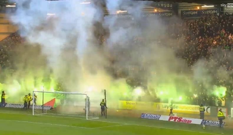 Celtic supporters ignore SPFL warnings in huge pyro display against Dundee