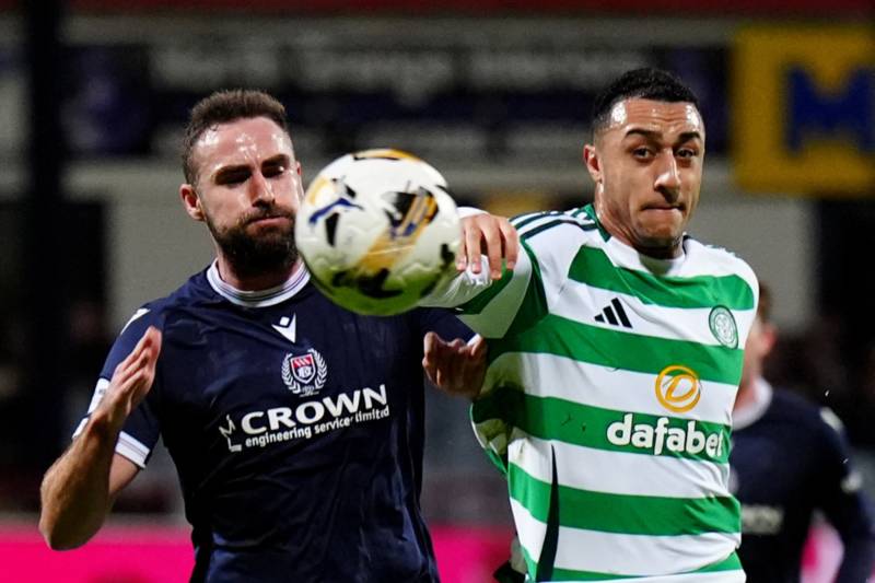 ‘Got to do better’ – Celtic hero sends clear message to misfiring Adam Idah