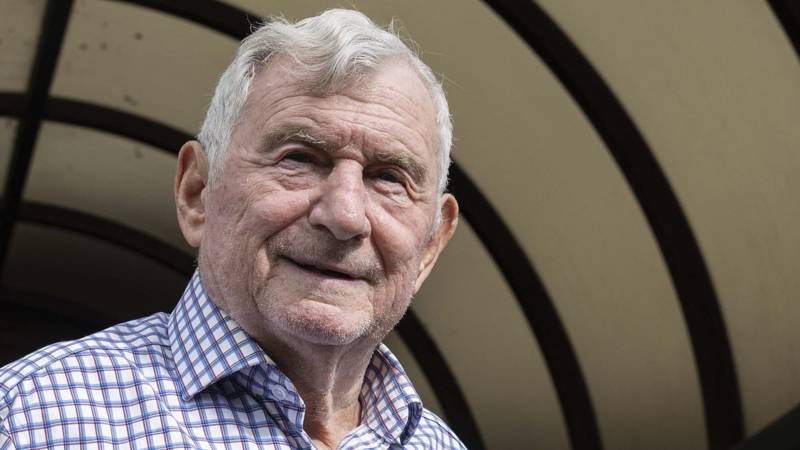 Celtic hand 80-year-old former Spurs boss David Pleat scouting role, with focus on English game