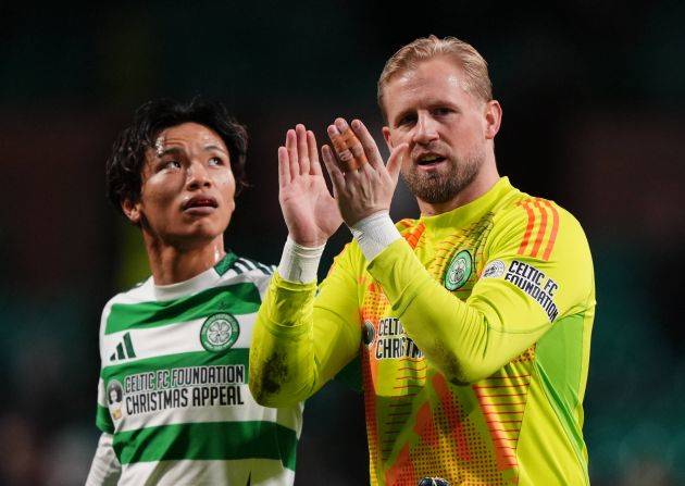 Kasper Schmeichel extends Celtic stay