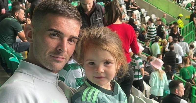 Celtic-daft dad and daughter go viral by singing Hoops songs in adorable clips