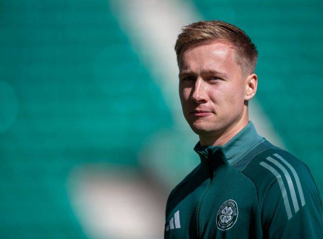 Sinisalo set for Celtic debut as back problem sidelines Schmeichel