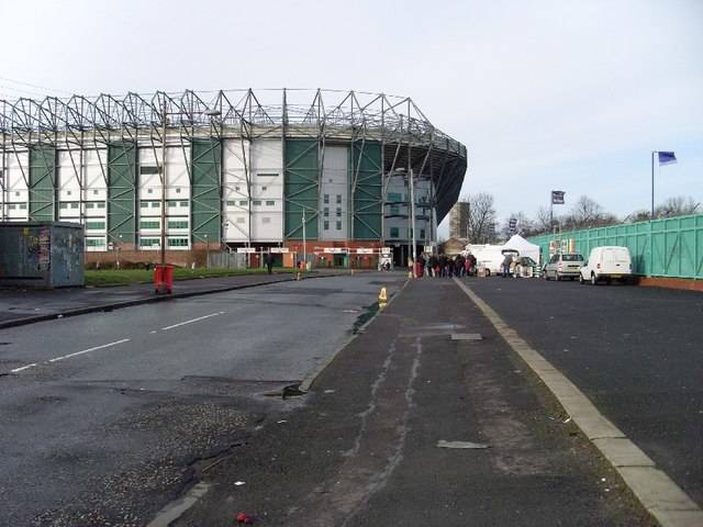 Celtic fans will enjoy Derek Ferguson biting after BBC man says he ‘has a darkened room to go’ after watching Rangers bottle it in the Scottish Cup