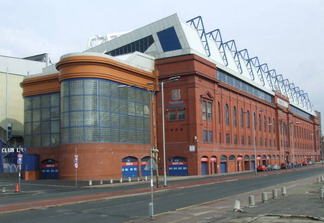 Pictures from Ibrox show raging Rangers fans send a message after Philippe Clement bottles closing the gap to Celtic