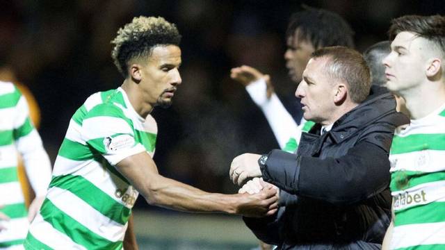 Scott Sinclair saves Celtic’s unbeaten run in Motherwell draw