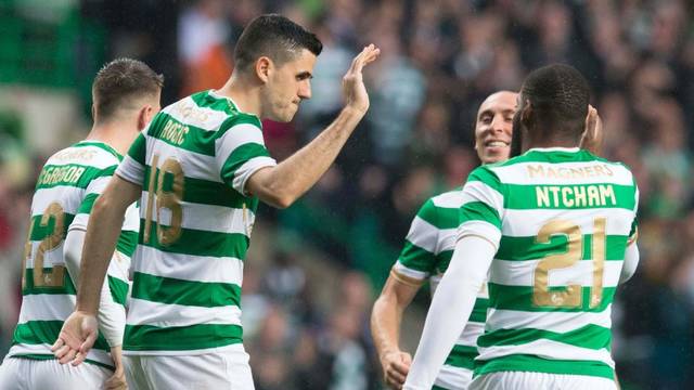 Tom Rogic sets example for Australian teenage trialists at Celtic