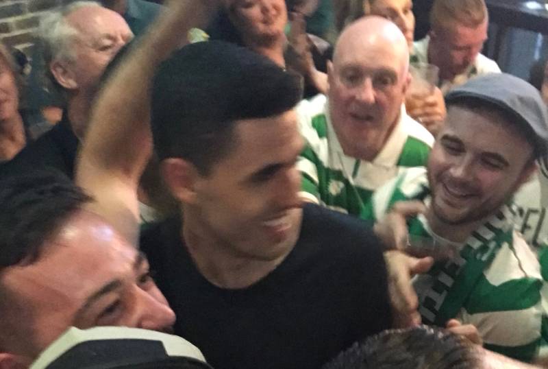 Tom Rogic Drops into Sydney CSC to Watch Game v Rangers