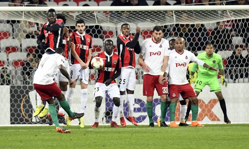 Europa League highlights: Balotelli upstaged and more