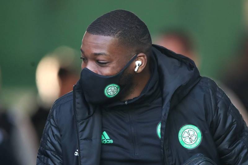 Virals: Olivier Ntcham sports Celtic gear at gym