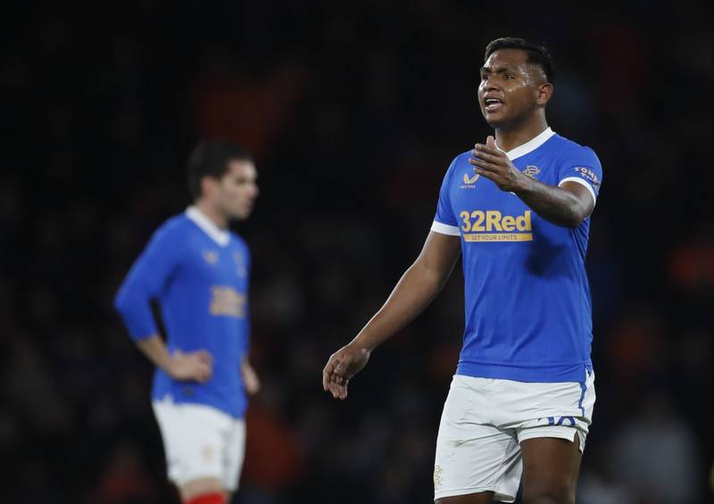 7-10lbs overweight- Richard Gough fat shames Alfredo Morelos