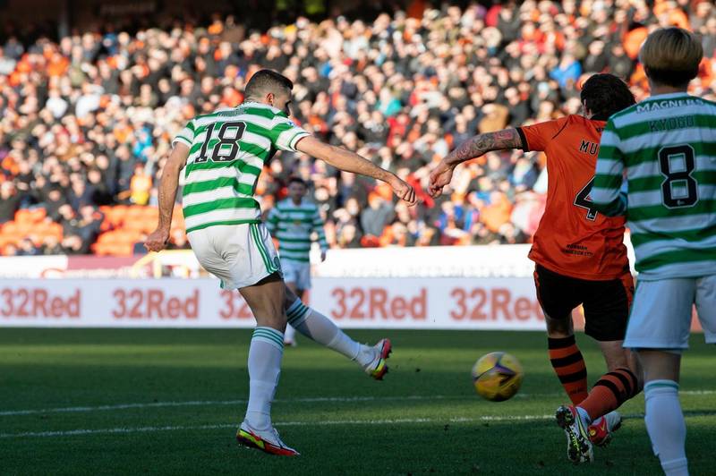 “Stop eating and drinking” commands Celtic manager as exotic Tam Rogic makes most of Tannadice defensive holes: Dundee United 0 Celtic 3