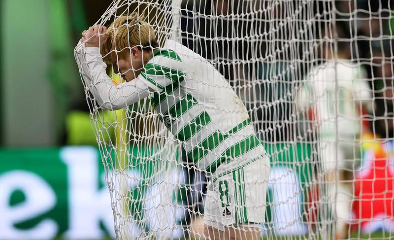 Kyogo Furuhashi: Celtic forward suffers worrying injury in Betis match