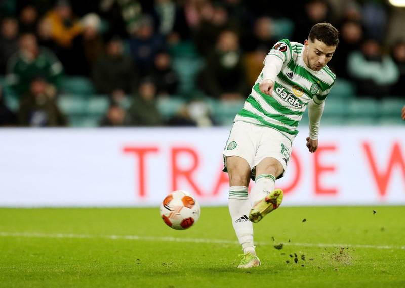 ‘Sensational’ injured Celtic forward spotted with the squad pre-Hibs; Ange set for Hampden boost