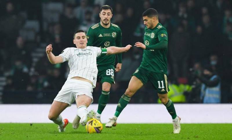 BBC pundit blasts Celtic wide men for “pathetic” crosses and first half “lack of inspiration”