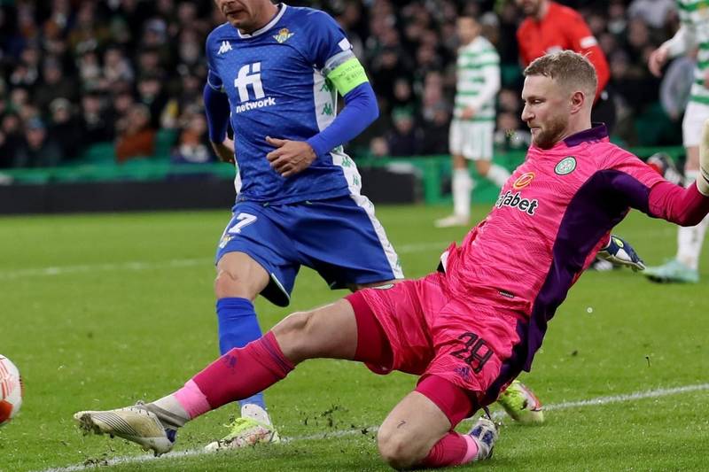 Celtic hero lashes out at ‘unfair’ criticism of Hoops star from fans