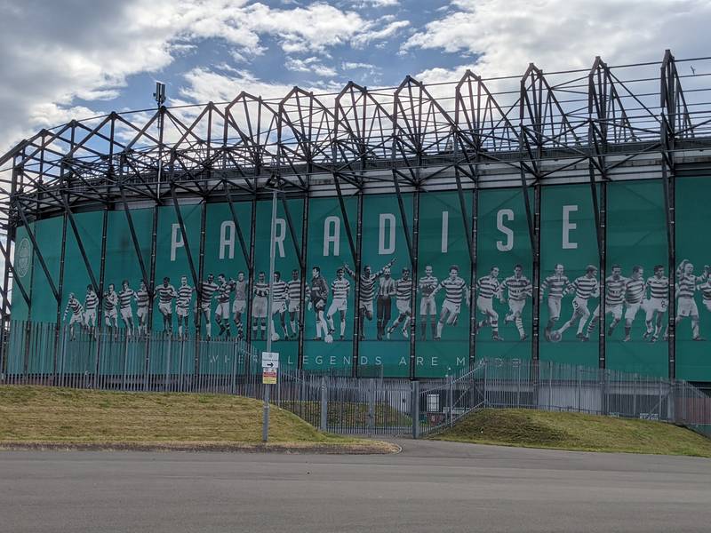 “On form here Father Jim” – Outstanding video of priest referring to Celtic’s Japanese signings as “The Three Wise Men” during New Year sermon