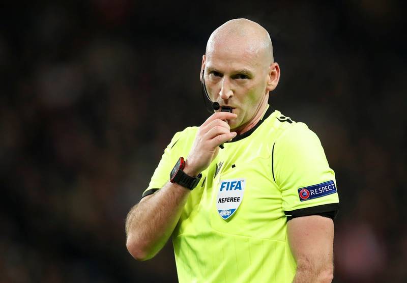 “Oh come on!” – Listen to radio presenters reaction to Celtic fans referee claim