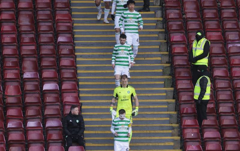 Hilarious- Watch the ‘fury’ of well spoken Motherwell Ultra at Celtic fans caught in full!