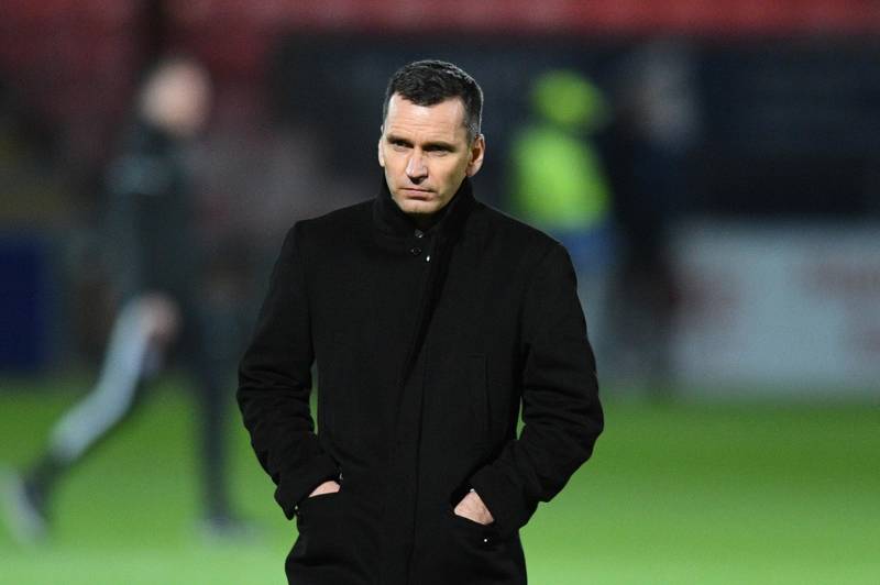 Celtic winner should not have stood says angry Aberdeen manager Stephen Glass