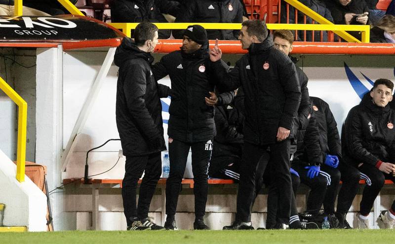 Celtic goal controversy: Aberdeen boss Stephen Glass ‘told not to approach Willie Collum’ as he claims both managers don’t get treated the same