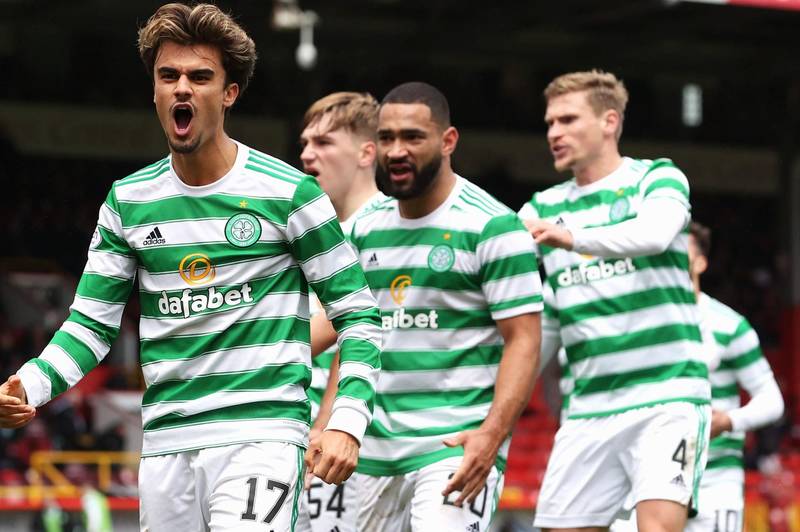 ‘If players get comfortable, I’ll sign another’ – Celtic keep squad on toes as only one assurance over on Cameron Carter-Vickers and Jota