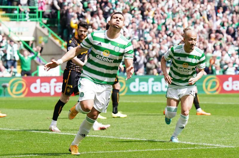 Takis Fyssas says Celtic striker Giorgos Giakoumakis will be even better next season, and backs him to become main man for Greece