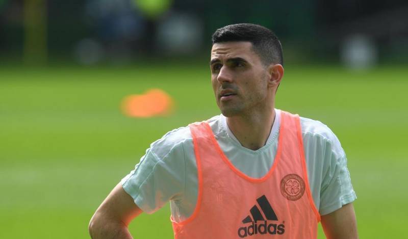 Tom Rogic ‘grudge’ dismissed as Australia boss refuses to rule out World Cup recall for former Celtic star