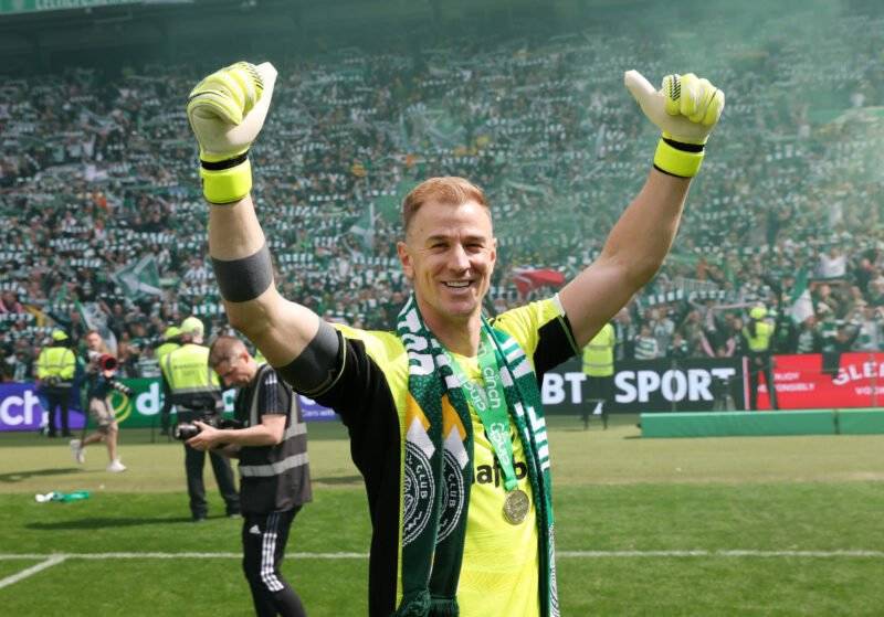 Video: Hilarious Moment Joe Hart is Teased by Celtic Fans