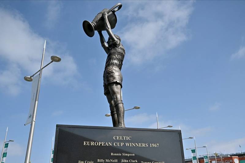 Virals: Watch as tribute to a Celtic icon is unveiled in his home town