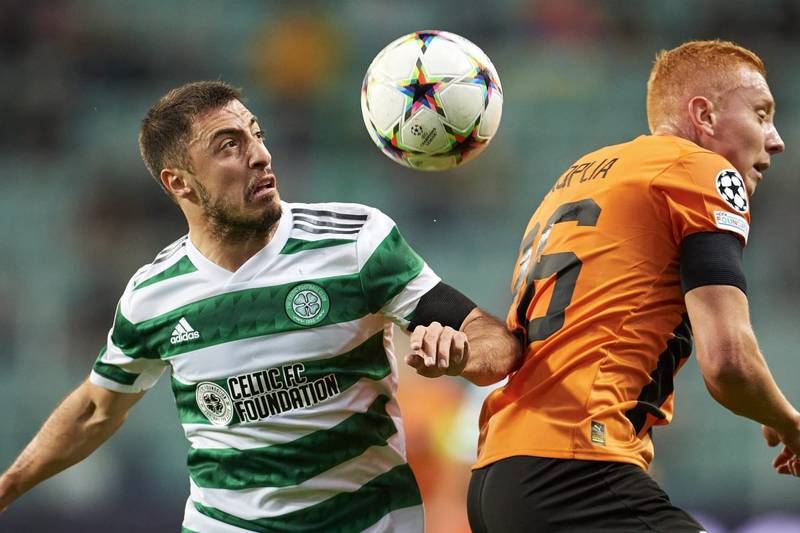 Virals: Midtable side reportedly in transfer talks with Celtic over star