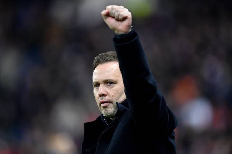 Rangers TV man issues ‘£50m’ signing claim as Beale ‘nudges’ Ibrox board