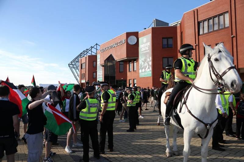 “What are they expecting the Celtic fans to do? Riot?” – Tannadice ‘ridiculous’ and ‘over the top’ policing slammed