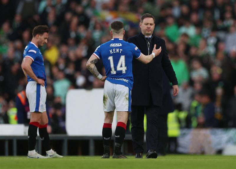 Ibrox cheerleader Jonny McFarlane turns his anger onto Micky Beale!