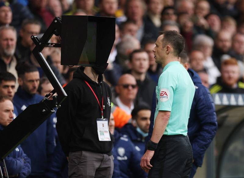 “He should be given a retrospective red card for cheating” – Former refs bizarre call after Hampden flashpoint