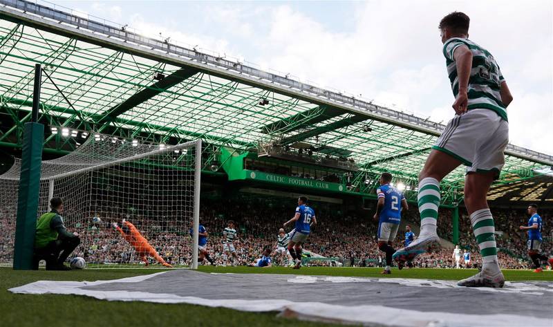 Unbelievable scenes at Paradise- fresh footage as Celtic keep Glasgow Green and White